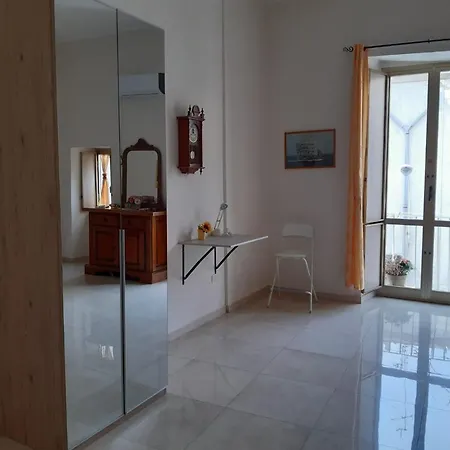 House Adrian * Naples