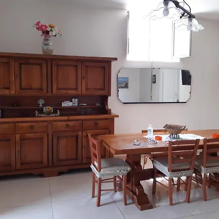 House Adrian * Naples