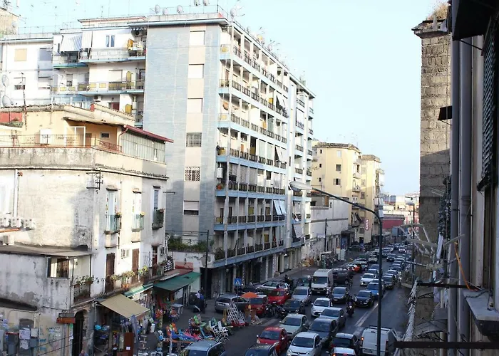 House Adrian * Neapel